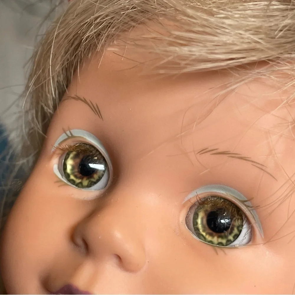 Baby So Beautiful 1995 Blonde Hair Green/Hazel Eyes Plaid Tartan Dress Doll 14”